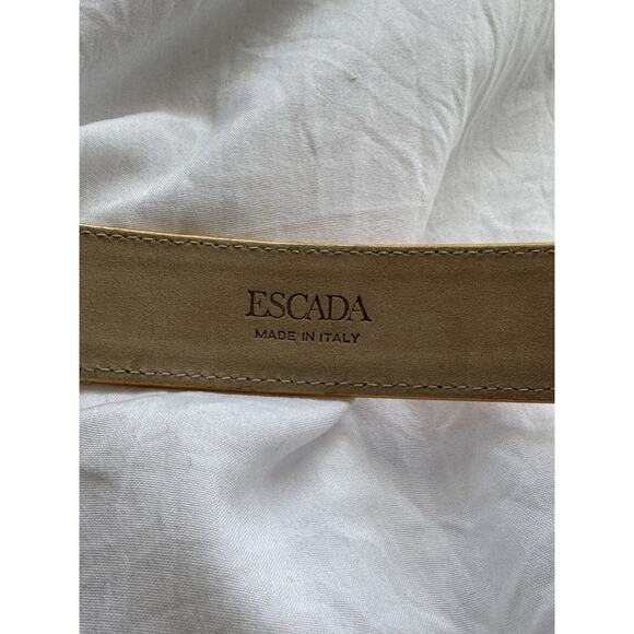 Vintage Escada Yellow Patent Leather Women\'s Belt Size 34 Logo Buckle main image 2